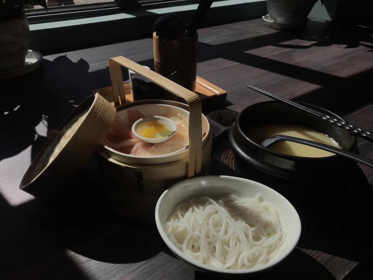 Moon And Chalice Boutique Hotel Kunming Buitenkant foto