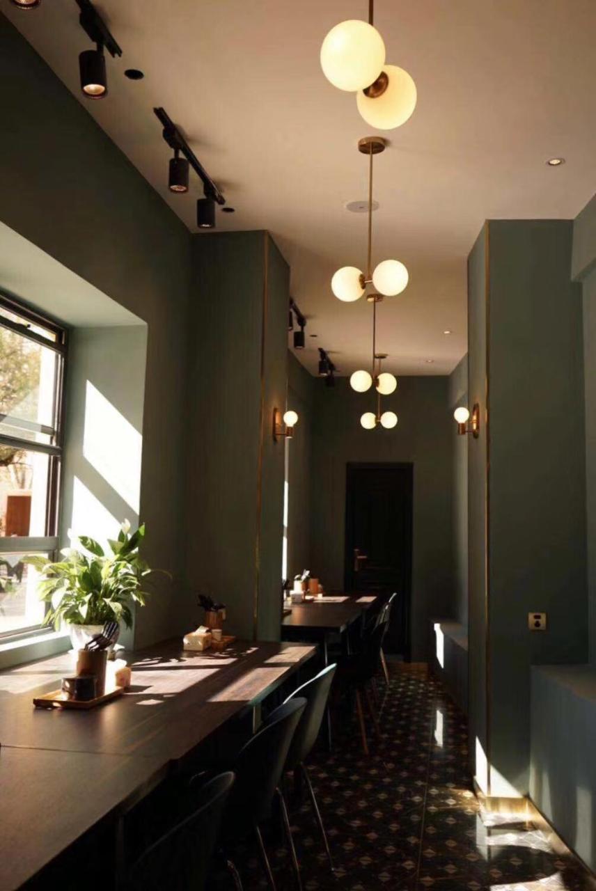 Moon And Chalice Boutique Hotel Kunming Buitenkant foto
